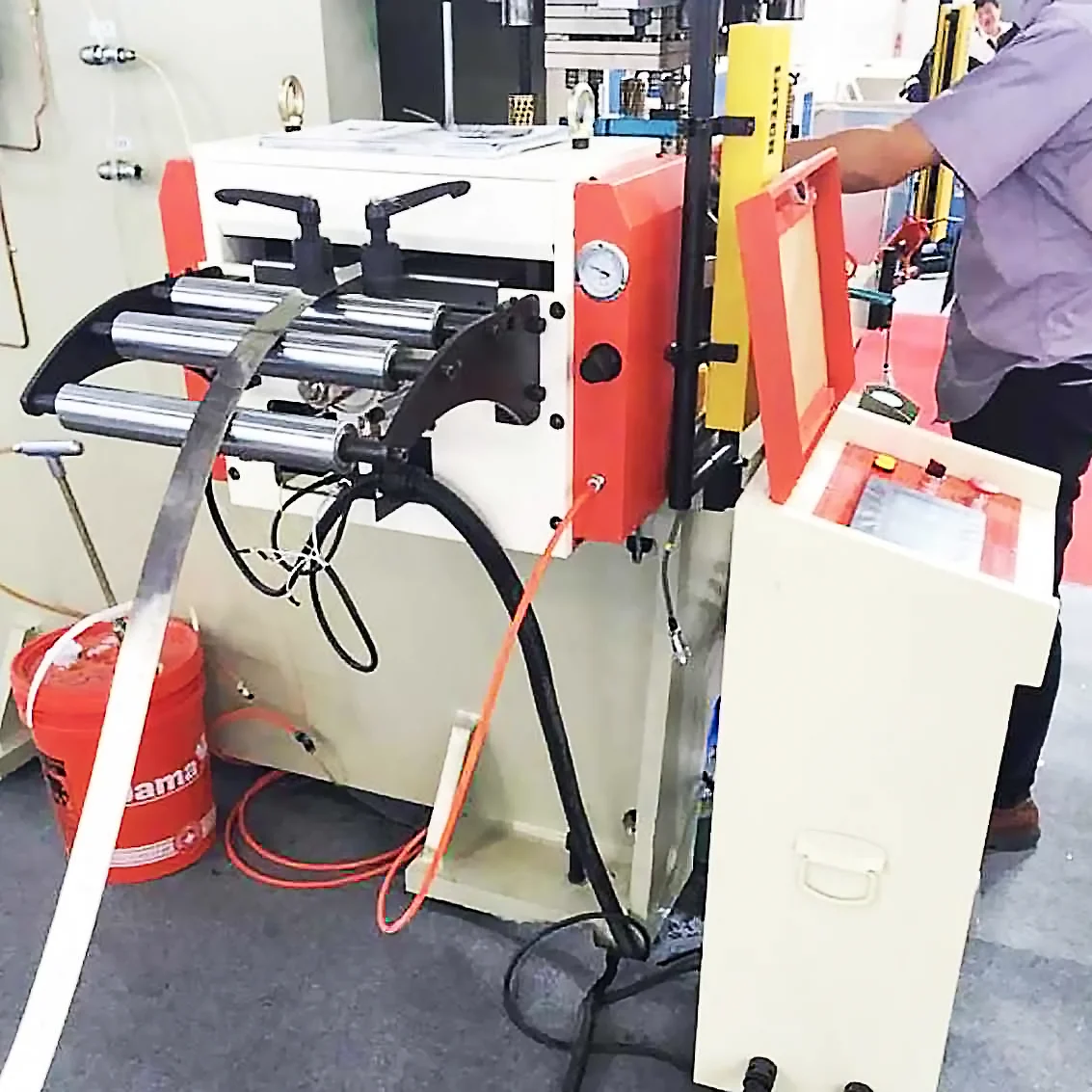 RNC Servo Feeder Machine For Metal Strip