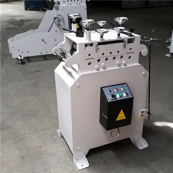 TL (0.4-2.2mm) Sheet Metal Straightener